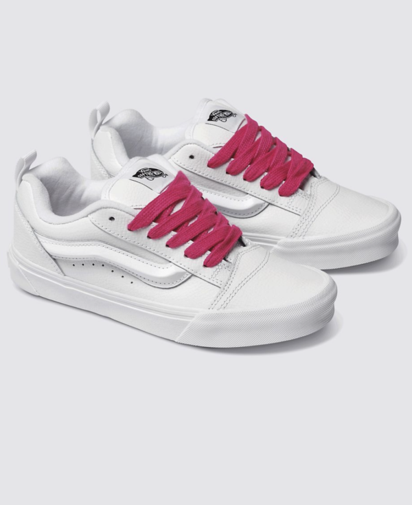 Tenis Blancos con Cordones Rosados Vans